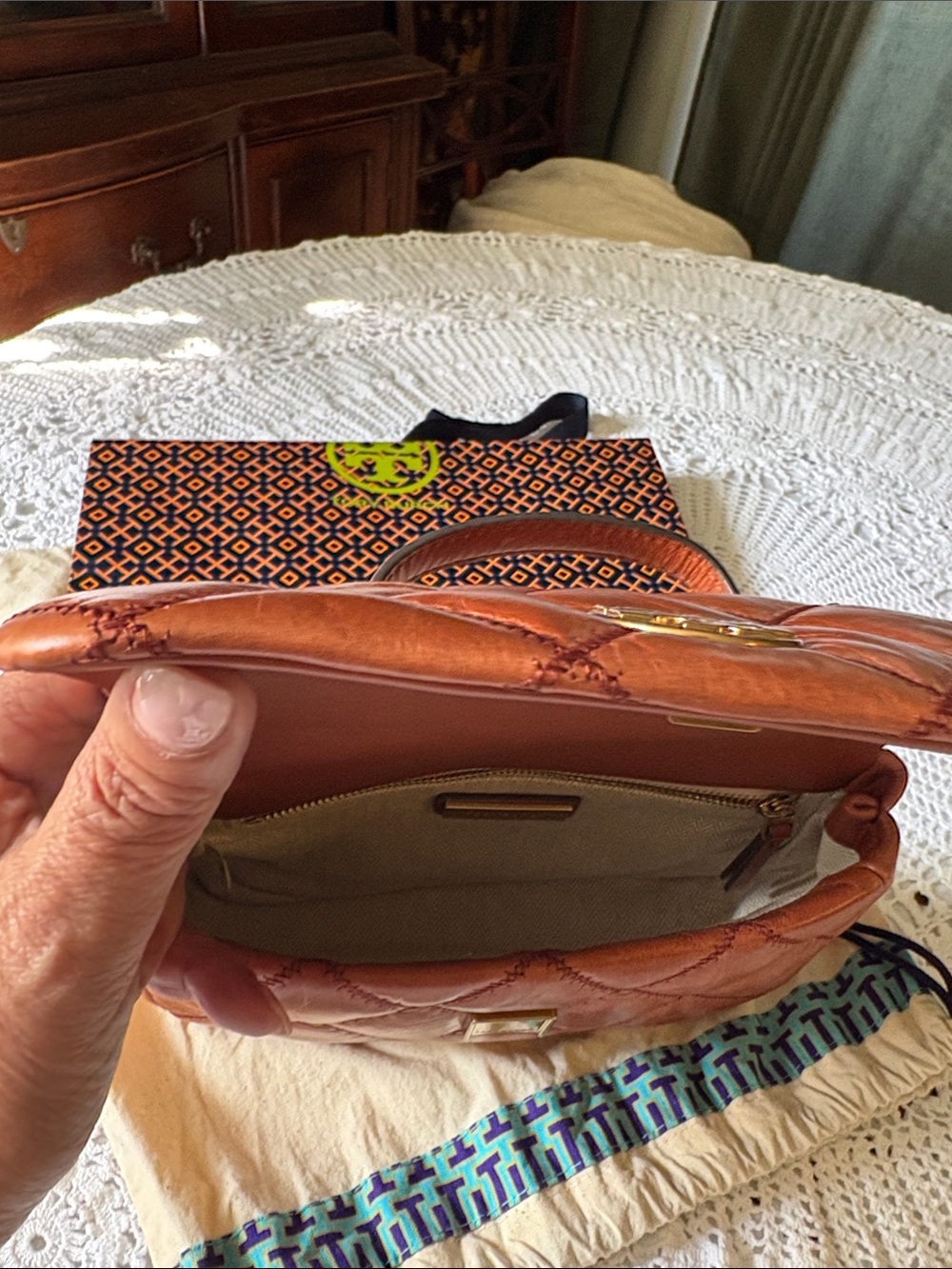 Tory Burch Quilted Leather Chain Crossbody - Chestnut Brown with Gold Hardware - Picture 3 of 7